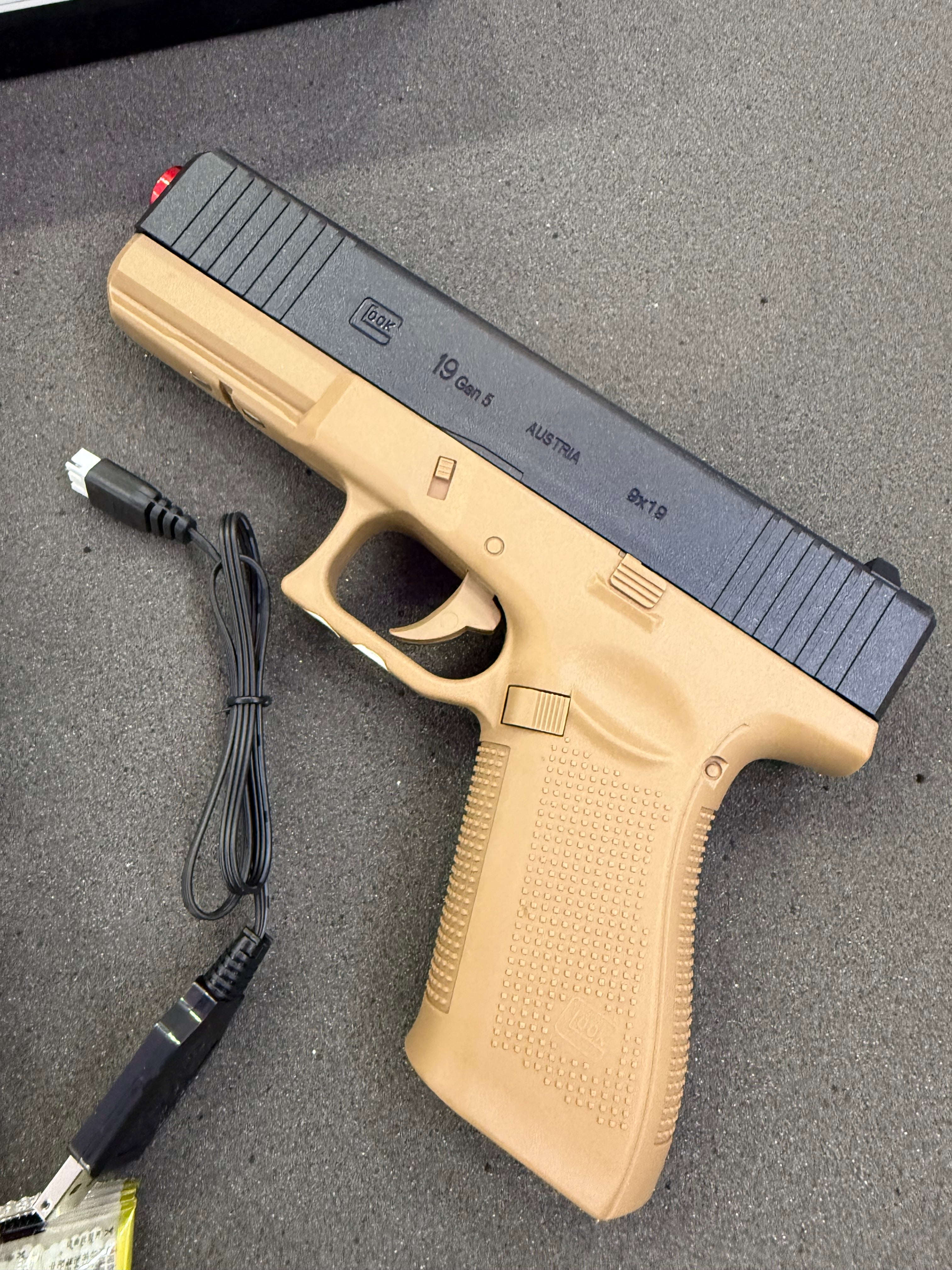Glock 19 gel plasters